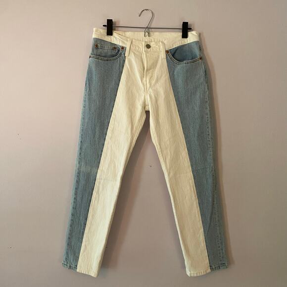 Levi's Women's size 28 x 26 501 Premium Taper Jeans Cotton Button Fly White Blue - Picture 1 of 13